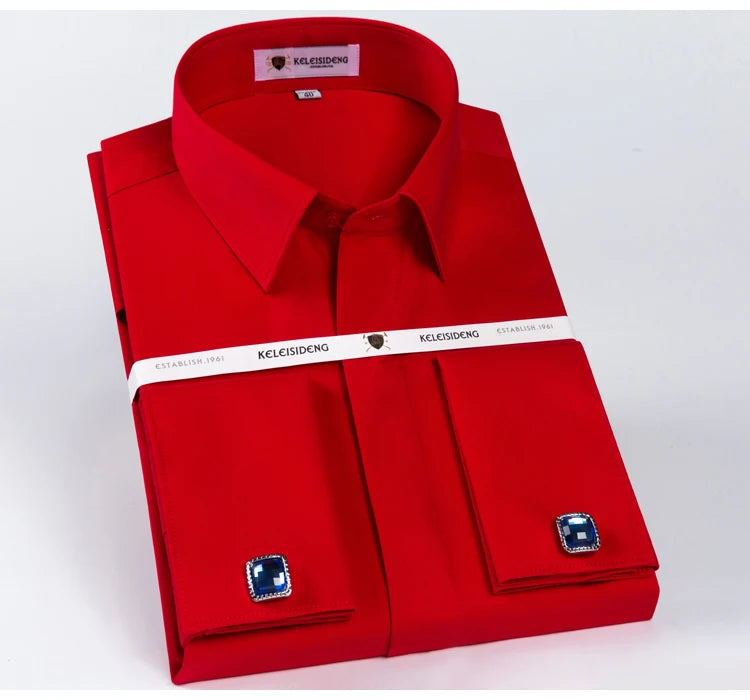 Camisa masculina clássica com punho francês e botão oculto